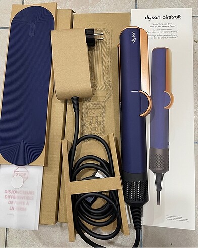 Dyson Airstrait Saç Düzleştirici (Sıfır
