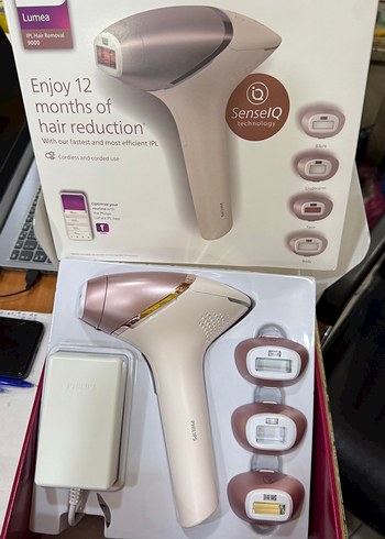 Philips Lumea IPL Lazer Epilasyon Cihazı 9000 - Görsel 3