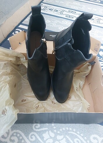Zara Zara 38 numara bot