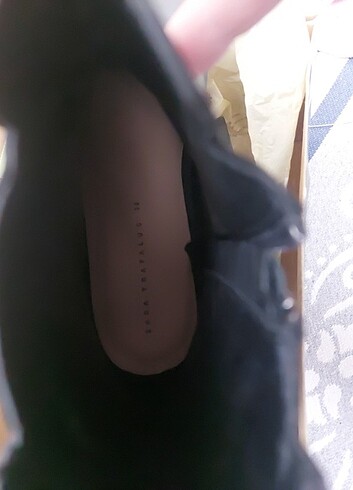 38 Beden siyah Renk Zara 38 numara bot