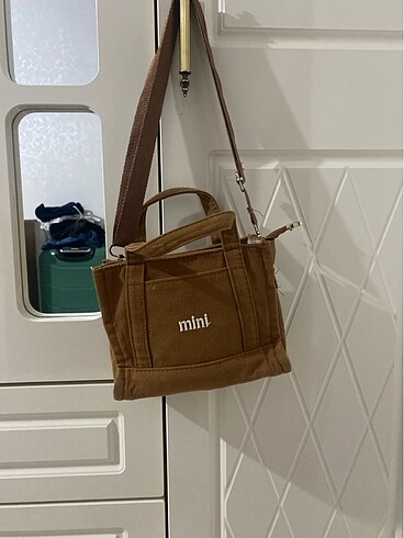 kahverengi mini çanta