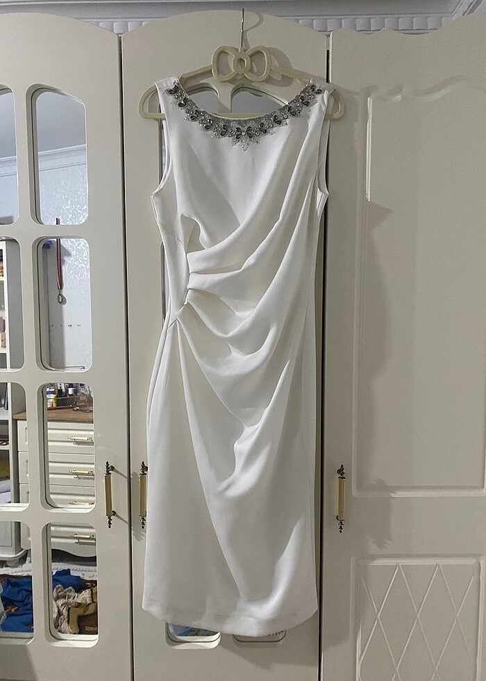 beyaz elbise - Görsel 2