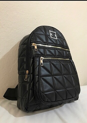  Beden siyah Renk 3 cepli: siyah renk sırt çantası paketinde sıfırdır