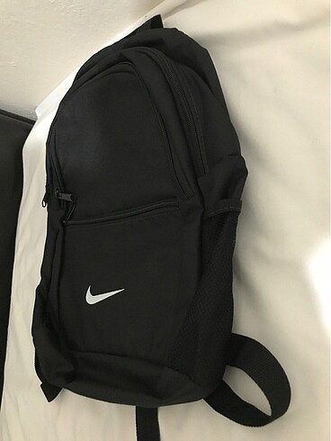 Nike 3 cepli sırt çantası paketinde sıfırdır