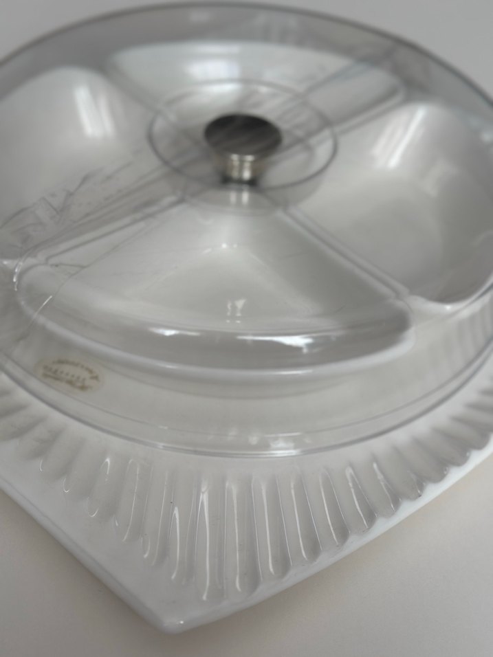 Kahvaltılık Beyaz Bölmeli Servis Tabağı ve Şeffaf Kapak - Görsel 3