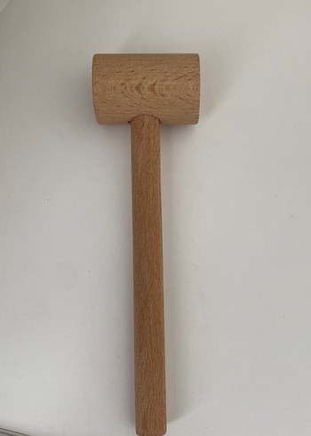 Bej Ahşap Oyuncak Çekiç