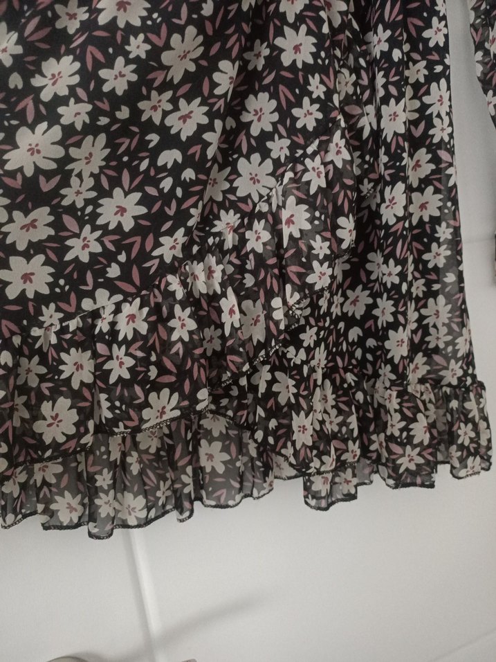 Çiçekli içi astarlı şifon elbise - Görsel 4