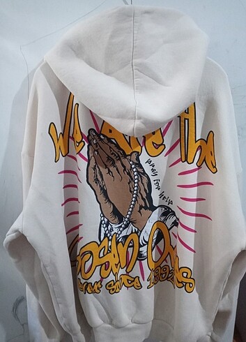Kapüşonlu Sweatshirt 