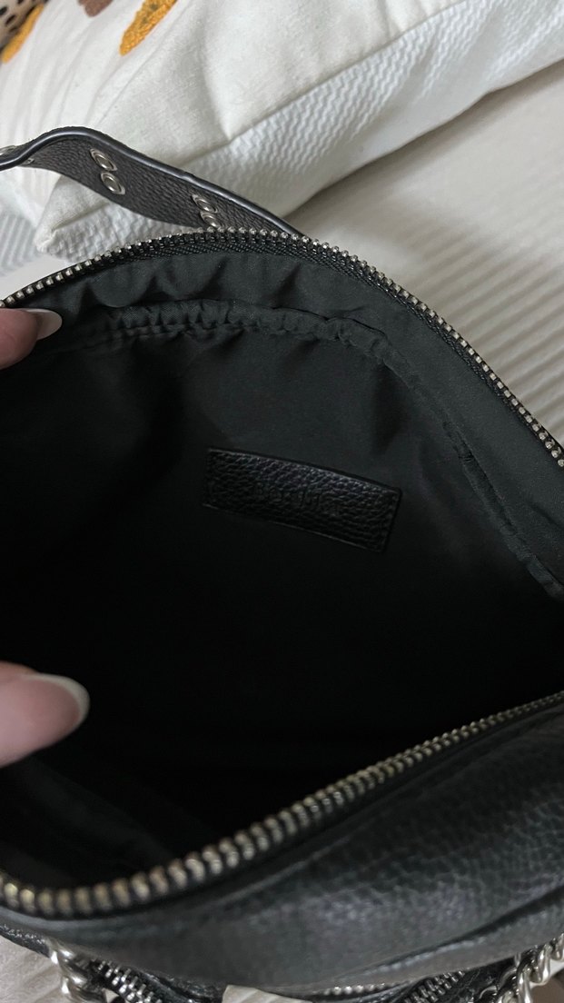 Bershka zincirli çanta - Görsel 4