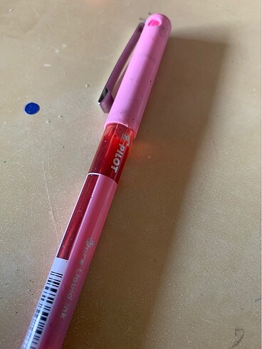 Pembe Pilot Kalem
