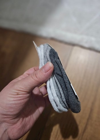 Kaydırmaz Gri bebek Çorabı 0-6 Ay - Görsel 2