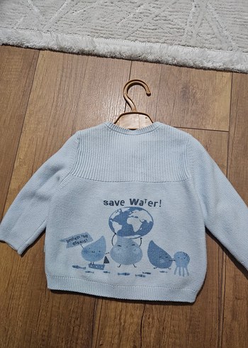 Mavi Düğmeli Erkek Çocuk Hırka - Görsel 2