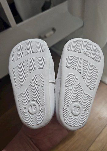 Beyaz Erkek Bebek İlk Adım Ayakkabısı - Görsel 3