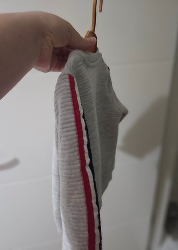 Gri Fermuarlı Erkek Çocuk Hırka - Görsel 3