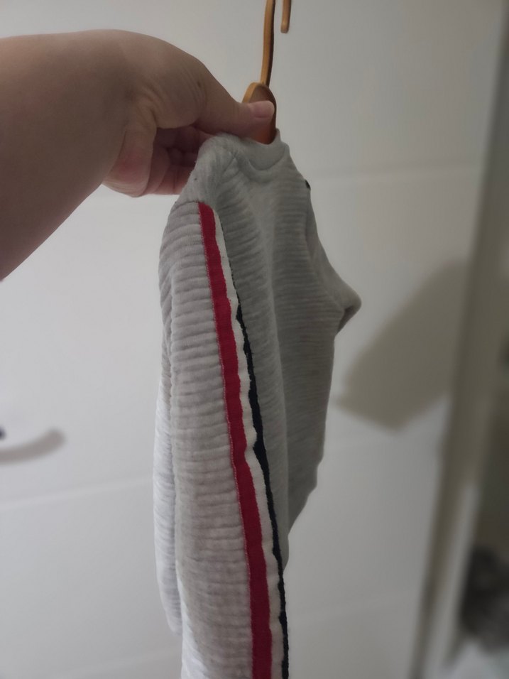 Gri Fermuarlı Erkek Çocuk Hırka - Görsel 3