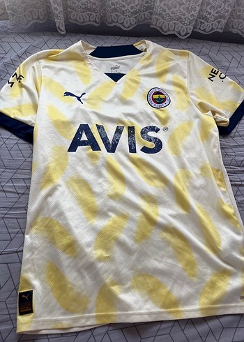 Sarı V Yaka Erkek Baskılı Spor Tişört