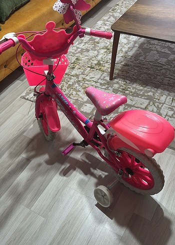 Renkli Pembe Çocuk Üç Tekerlekli Bisiklet