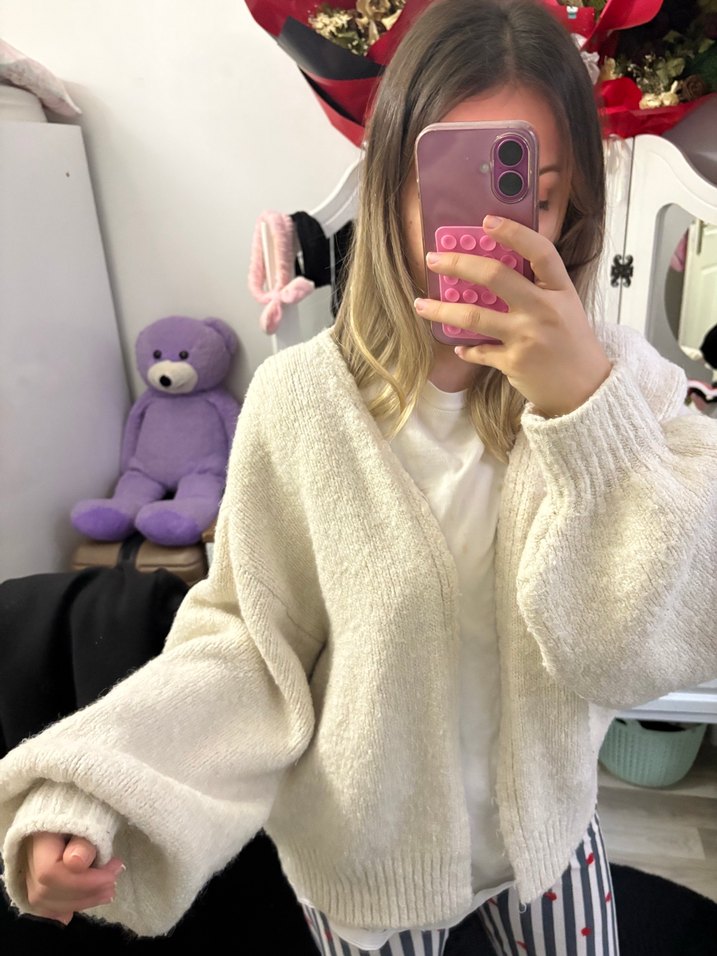 Beyaz Örgü Salaş Hırka - Görsel 3