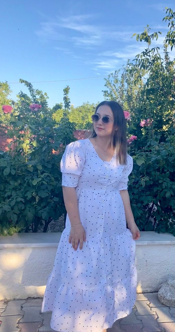 V Yaka, Kısa Kollu Beyaz Midi Elbise - Görsel 2