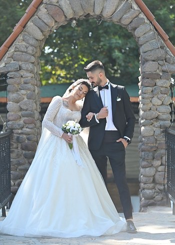 Gelinlik Uzun Kollu Parlak Beyaz Prenses Gelinlik