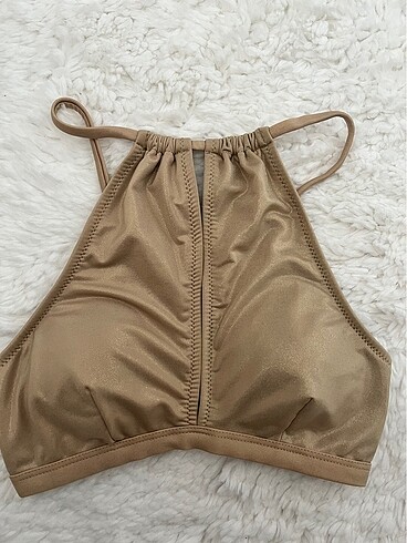 bikini üstü