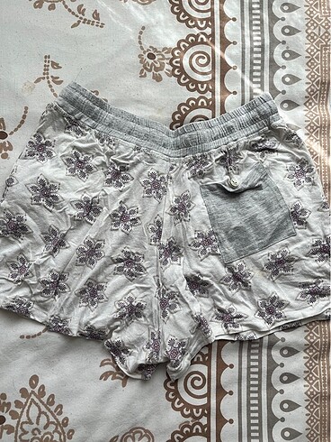 Bershka mini şort