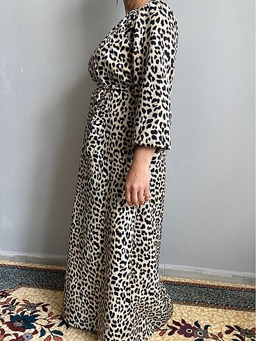 Leopar tesettür elbise