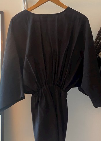 beyyoğlu siyah büzgülü yarasa kol elbise - Görsel 3