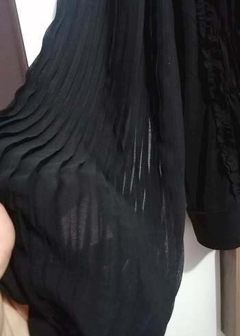 Uzun Kollu Fırfırlı Siyah Gotik Bluz - Görsel 3