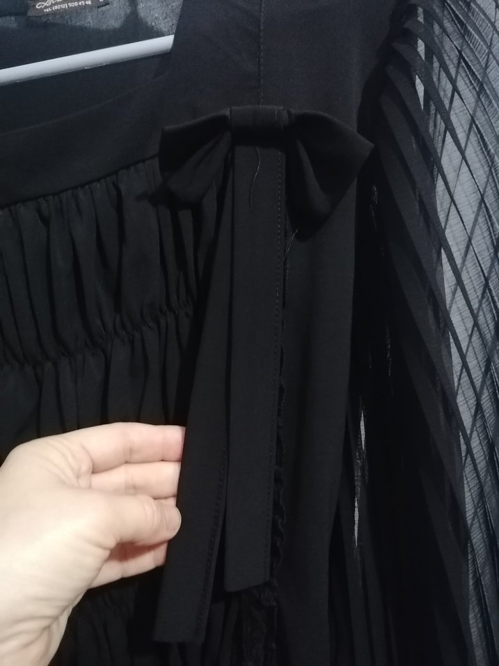 Uzun Kollu Fırfırlı Siyah Gotik Bluz - Görsel 5