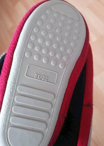 Erkek Çocuk Renkli Sıcak Ev Terliği - Görsel 5