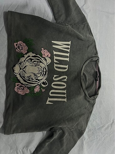 crop sweat