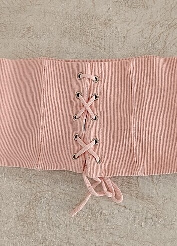 BERSHKA PEMBE MİNİ CROP 