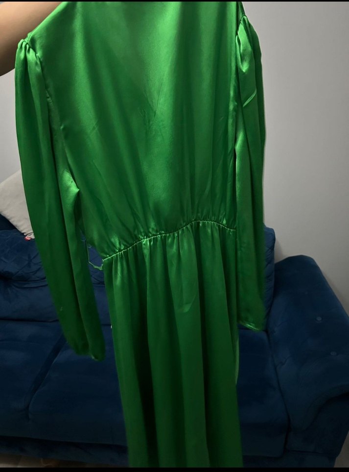 Yeşil Saten Elbise - Görsel 2