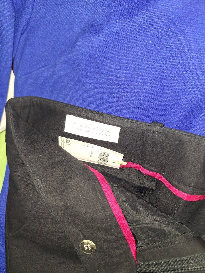 Kadın Siyah Denim Kemerli Pantolon - Görsel 3