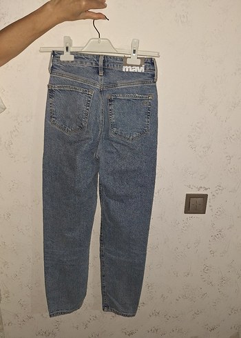 Gri Renkli Rahat Kesim Kadın Denim Jean - Görsel 2