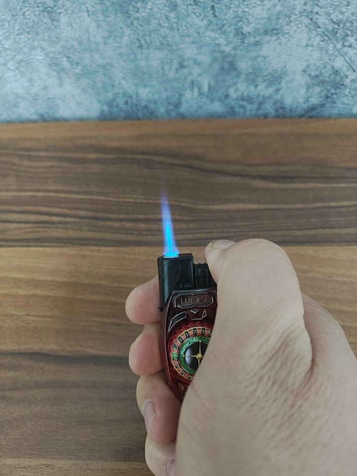 Renkli stres çarklı çakmak - Görsel 2