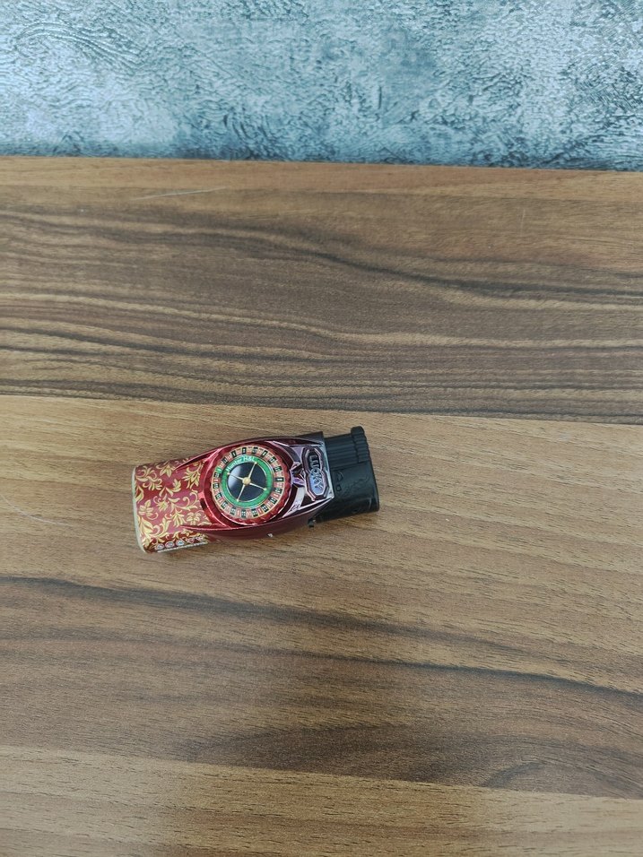 Renkli stres çarklı çakmak - Görsel 3