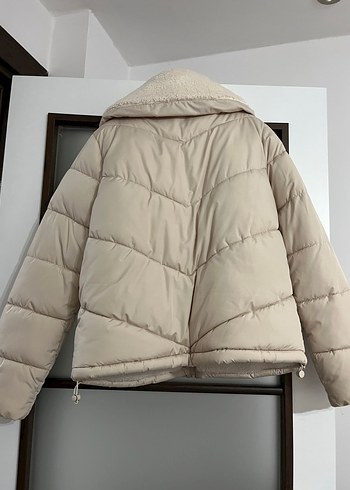 Kürklü Bej Kadın mont - Görsel 2