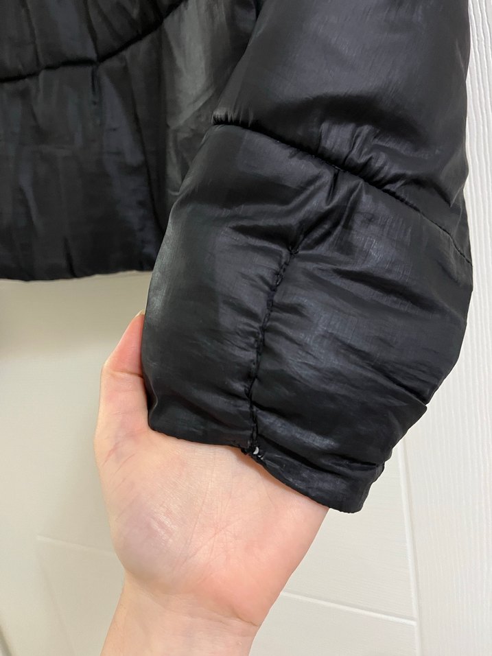 Siyah Kadın Kışlık Mont - Görsel 3