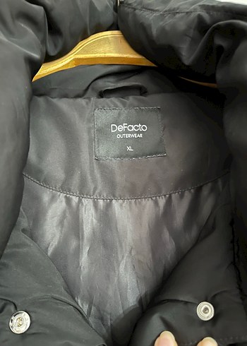 Düğmeli Siyah Kadın Kışlık Mont - Görsel 2