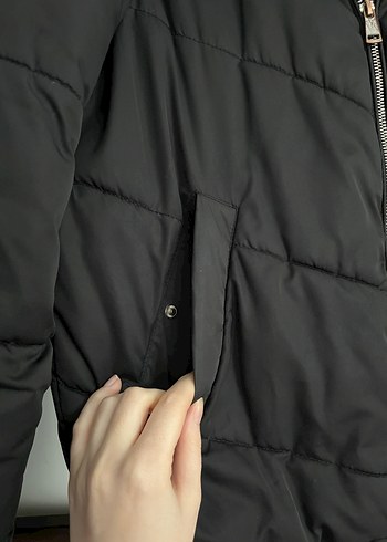 Siyah Fermuarlı Kadın mont - Görsel 4