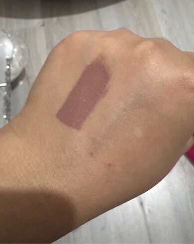 Beden MAYBELLINE RUJ