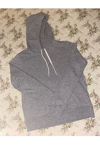 H&M kapüşonlu sweatshirt