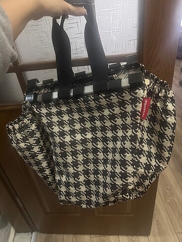 3 Çanta 100 ? - Görsel 6