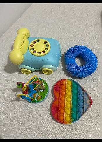 Renkli Pop-it ve Oyuncak Seti