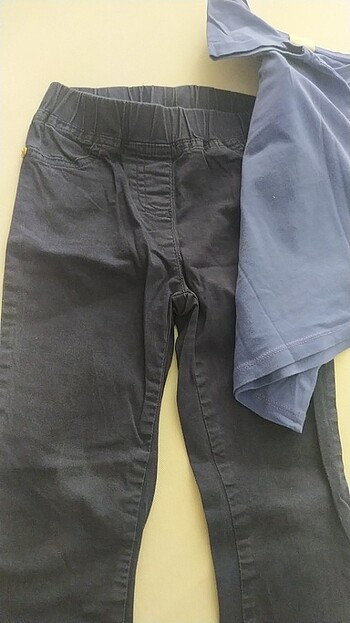 pantolon , tşört , ikili takım 
