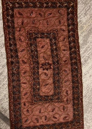 Boncuk İşlemeli Kiremit Rengi Örtü Takımı - Görsel 7