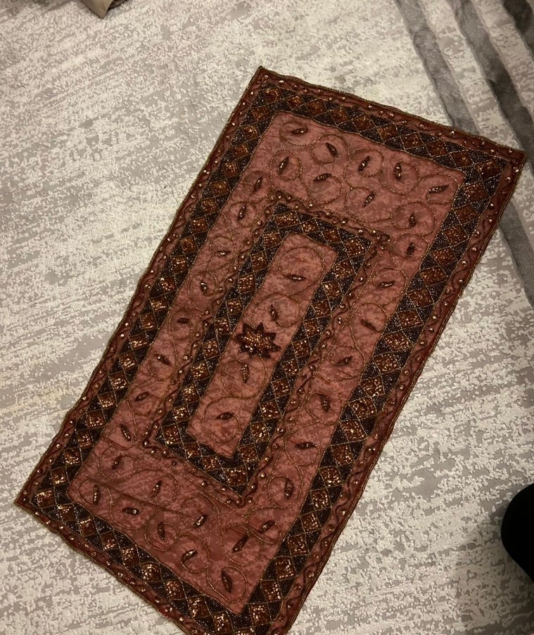 Boncuk İşlemeli Kiremit Rengi Örtü Takımı - Görsel 5