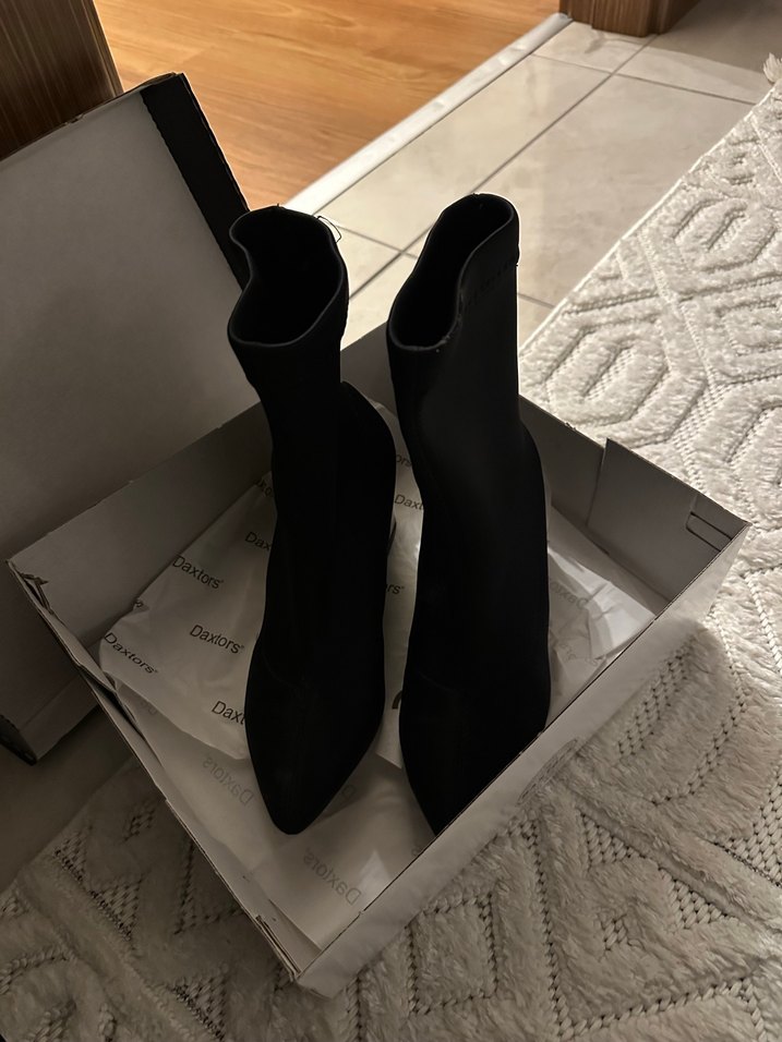 Siyah Stiletto Topuklu Kadın Bot - Görsel 2